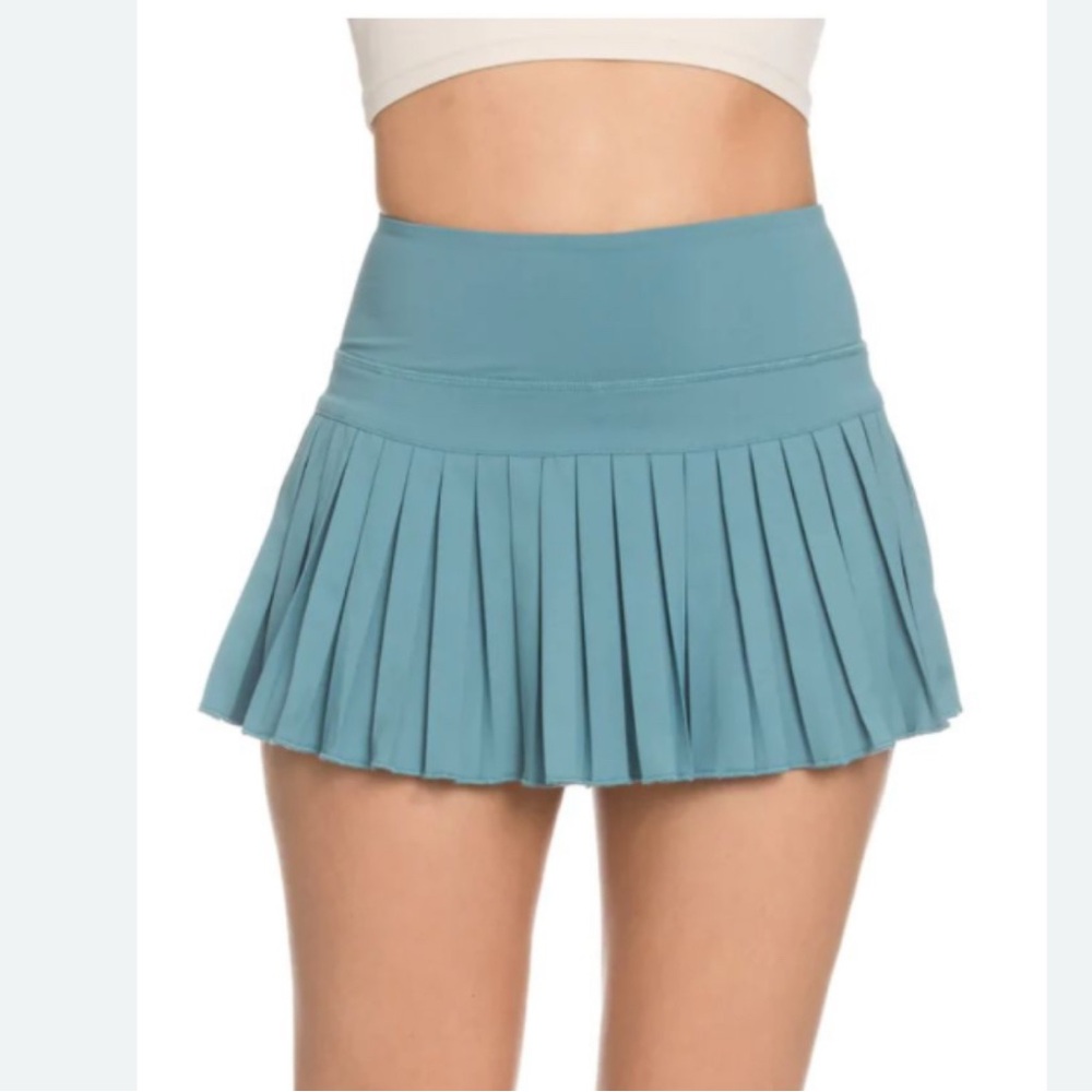 Gold Hinge Pleated Skirt || Size Medium